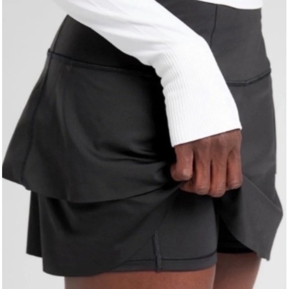 Athleta Womens XL Black Ruffle Tiered Athletic Skort Tennis Golf Running Skirt